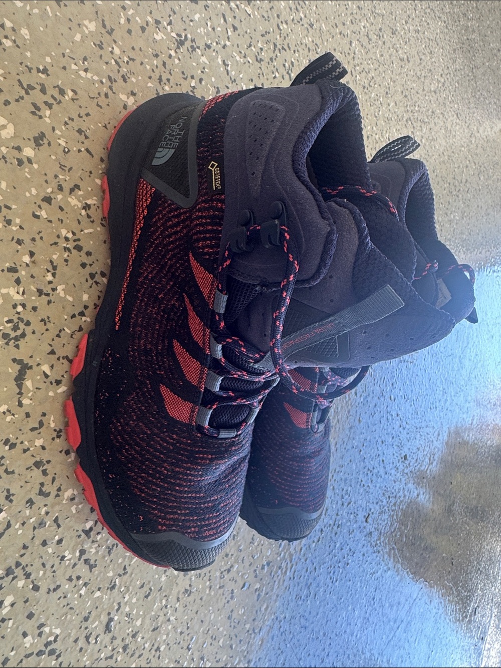 The North Face woman Black and Red Trail Sneakers - gore -Tex